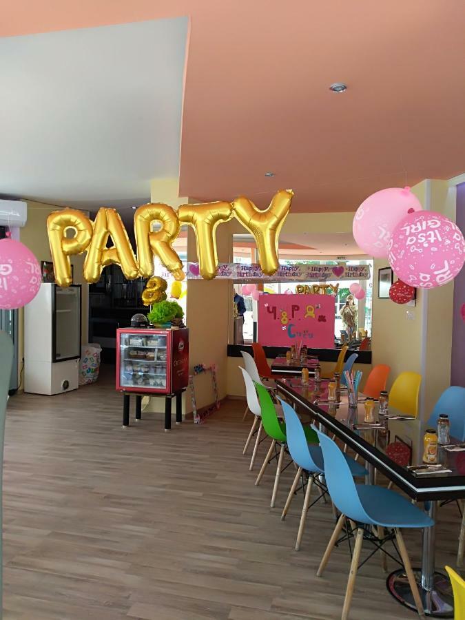 Family Hotel Варна Экстерьер фото
